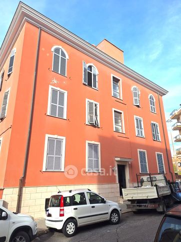 Appartamento in residenziale in Via Annibale Lesen 1