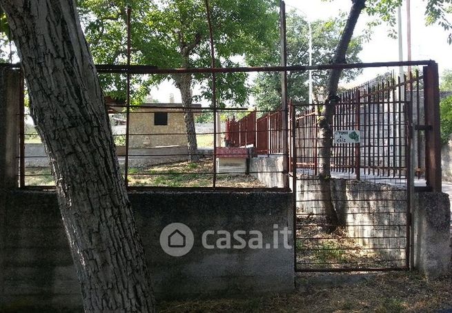 Terreno agricolo in commerciale in Via Alfredo de Marsico