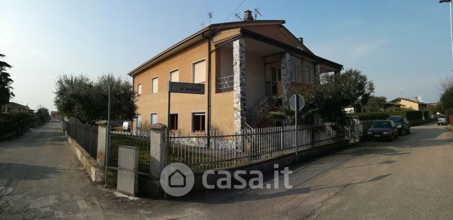 Ufficio in commerciale in Via G. Puccini 1