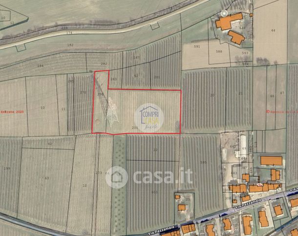 Terreno agricolo in commerciale in Via Pezzamala