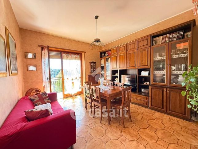 Appartamento in residenziale in Via Quintino Sella 5