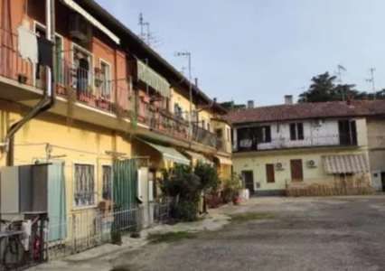 Appartamento in residenziale in Via Sovicana 3