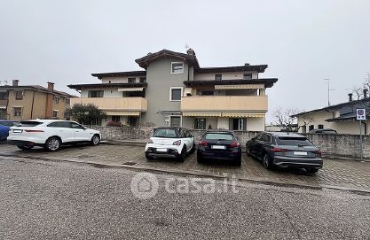 Capannone in commerciale in Via G. Matteotti 24 -40