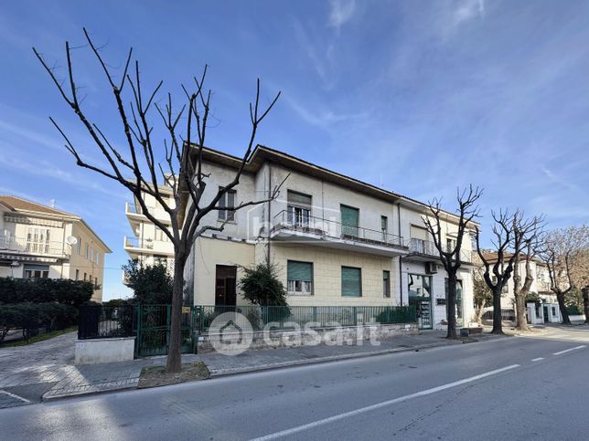 Appartamento in residenziale in Viale Nettuno 159