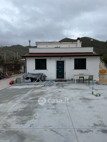 Casa bi/trifamiliare in residenziale in LocalitÃ  Casetta 42
