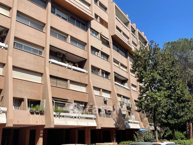 Appartamento in residenziale in Via Elio Lampridio Cerva 207