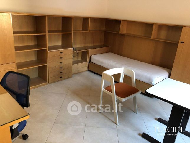 Appartamento in residenziale in Via Sinizzo