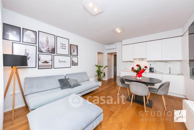 Appartamento in residenziale in Via XXV Aprile