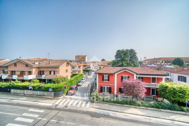 Appartamento in residenziale in Via Frejus 29