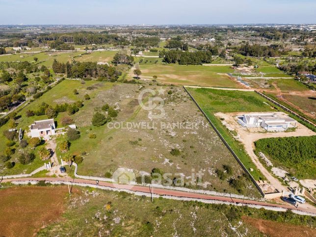 Terreno agricolo in commerciale in Via Clementina Palma