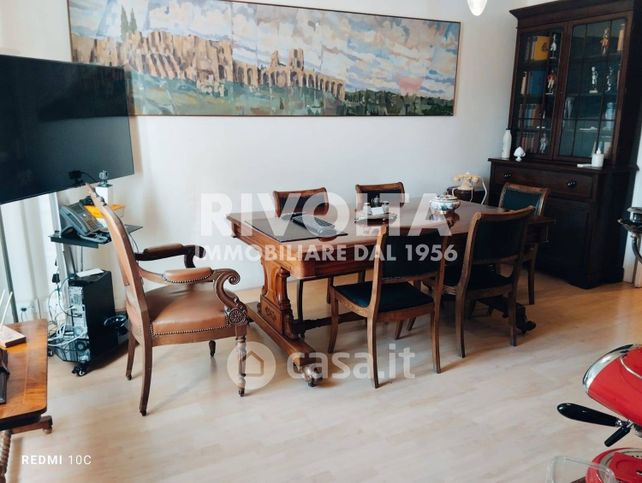 Ufficio in commerciale in Via Paolo Emilio