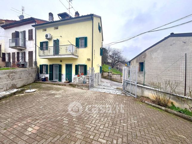 Casa indipendente in residenziale in Via Portanova