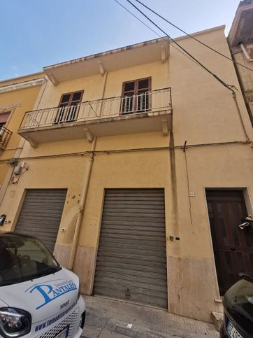 Appartamento in residenziale in Via Edoardo Alagna