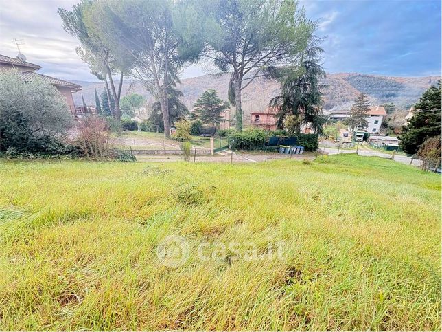 Terreno edificabile in residenziale in Strada Cenerente - Colle Umberto
