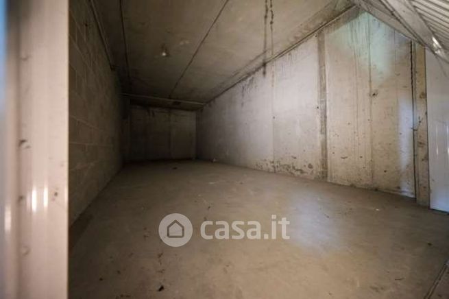 Box/posto auto in residenziale in Via Wolfgang Amadeus Mozart