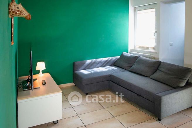 Appartamento in residenziale in Via Volturno 6