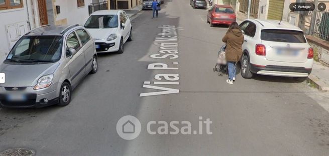 Garage/posto auto in residenziale in Via P. Santi Mattarella 6