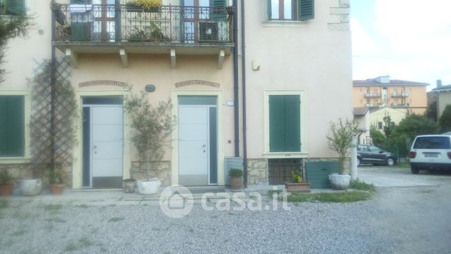 Appartamento in residenziale in Via Astico 2