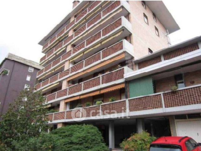 Appartamento in residenziale in Via Guarnerio D'Artegna 47