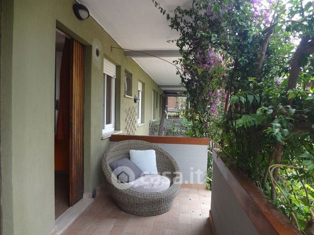 Appartamento in residenziale in Via Litoranea