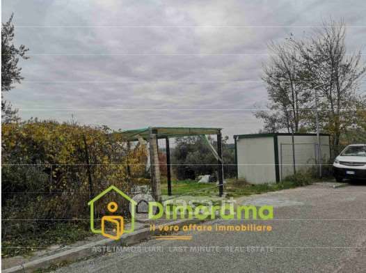 Terreno agricolo in commerciale in Via Prime Case