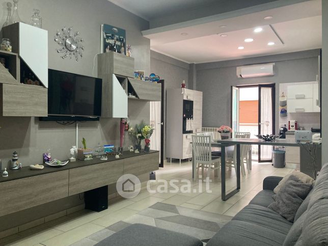 Appartamento in residenziale in Via Caio Duilio