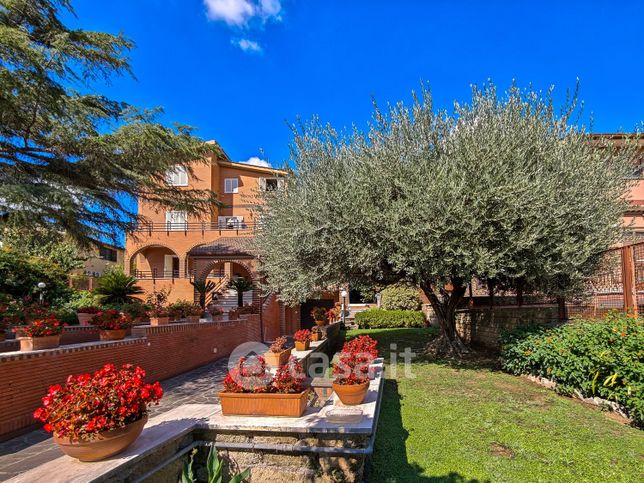 Villa in residenziale in Via del casale d'Antoni