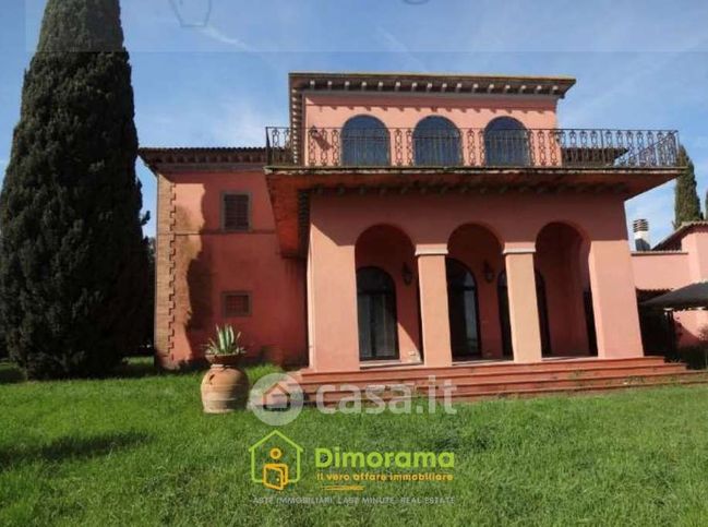Villa in residenziale in
