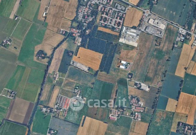 Terreno edificabile in residenziale in Strada Quingenti