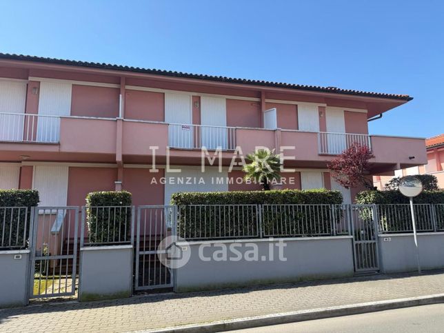 Villetta a schiera in residenziale in 