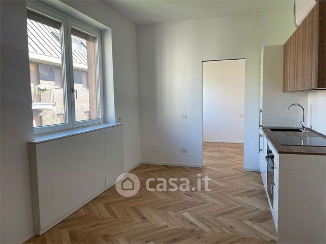 Appartamento in residenziale in Via Privata Meina 4