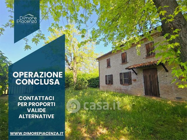 Villa in residenziale in case sparse Pietraguzza