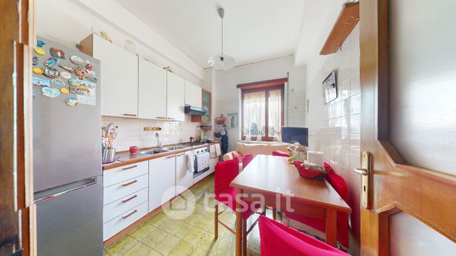 Appartamento in residenziale in Via Atellana 52