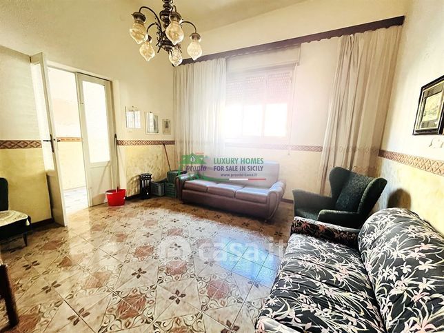 Casa indipendente in residenziale in Via Alfonso la Marmora