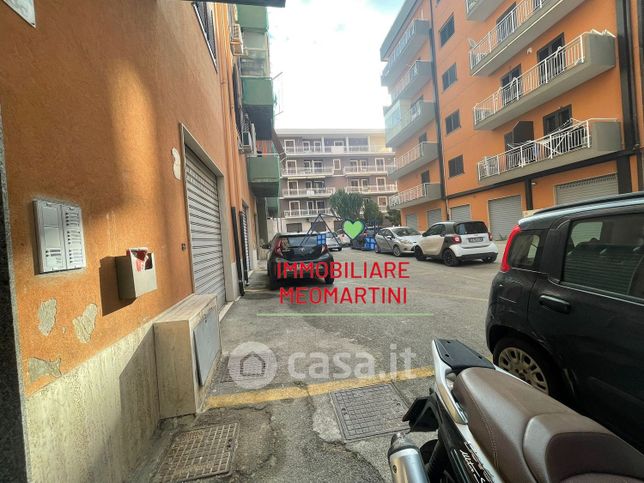 Appartamento in residenziale in Via Modica 3