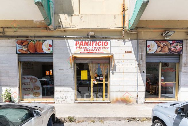 Negozio/locale commerciale in commerciale in 