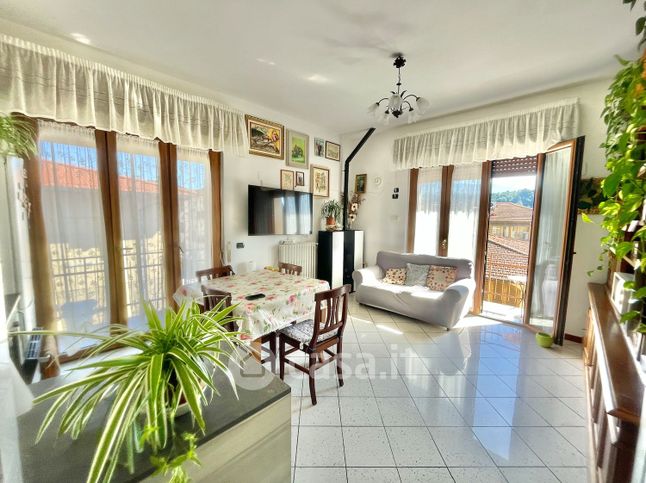 Appartamento in residenziale in Piazza XXV Aprile 3