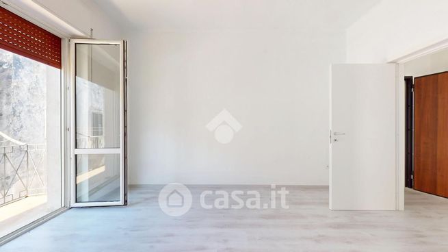 Appartamento in residenziale in Via Raimondo da Martina 6