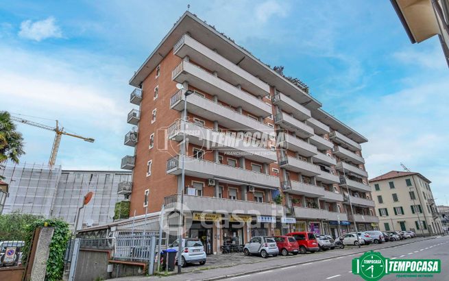 Appartamento in residenziale in Via Giovanni Carnovali