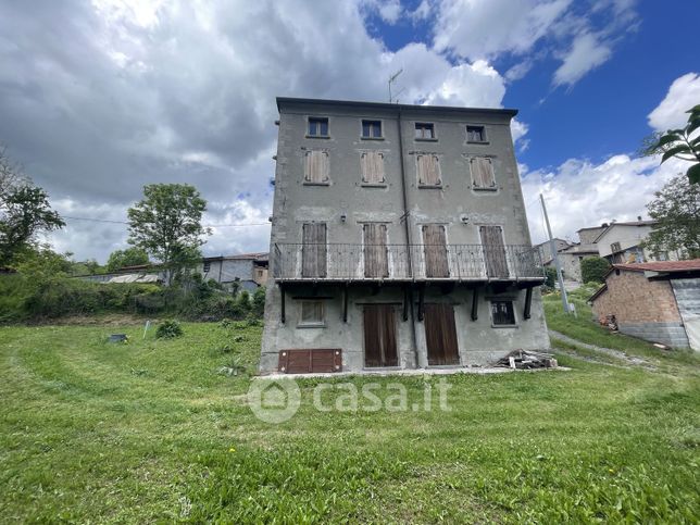 Rustico/casale in residenziale in LocalitÃ  Gazzo