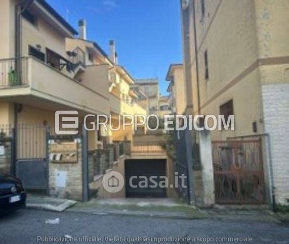 Box/posto auto in residenziale in Via Sant' Angelo