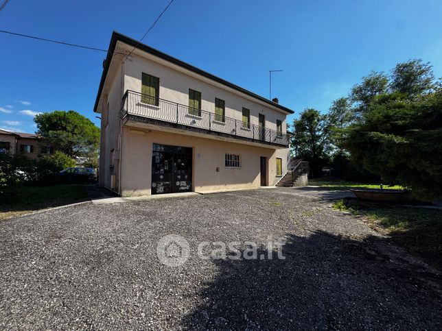 Casa indipendente in residenziale in Via Cal del Brolo 20