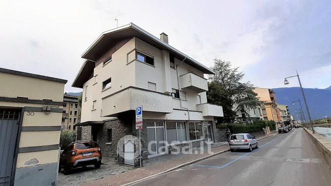 Appartamento in residenziale in Lungomallero Luigi Cadorna 33
