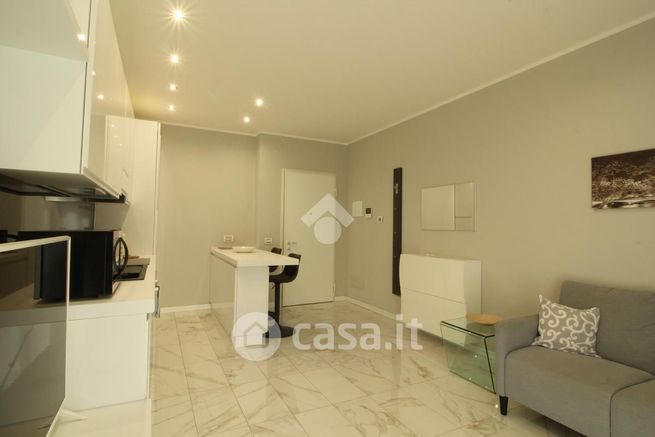 Appartamento in residenziale in Via Emilia Est 46
