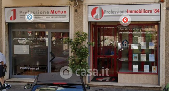 Ufficio in commerciale in Via Val di Sangro 18