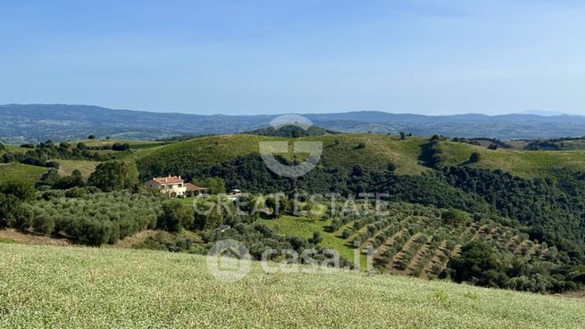 Rustico/casale in residenziale in 