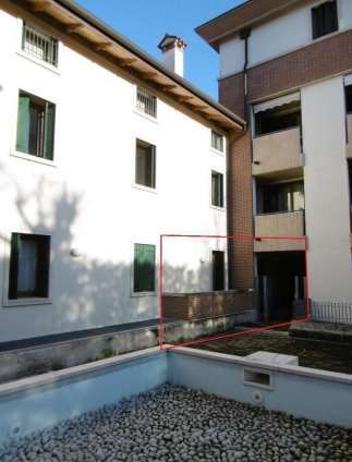 Appartamento in residenziale in Via Brega