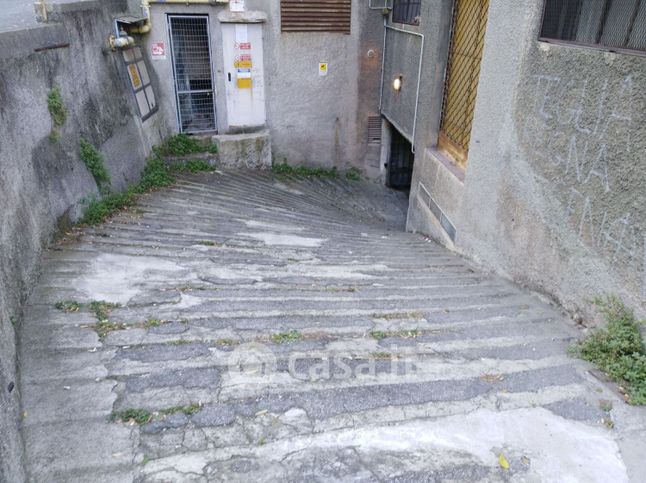 Box/posto auto in residenziale in Via Carnia