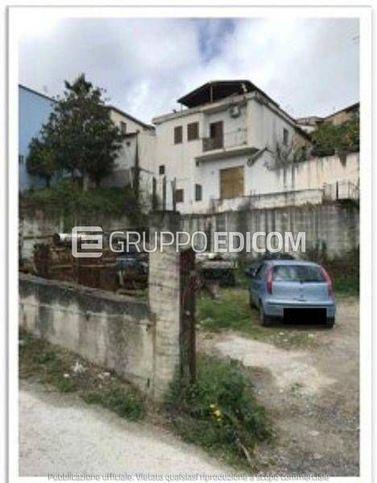 Garage/posto auto in residenziale in Via San Anna