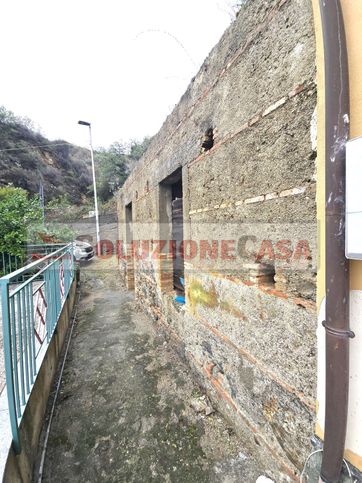 Terreno edificabile in residenziale in Via I Arena